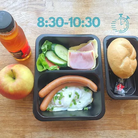 Zefiro Ogrody 3* 格但斯克