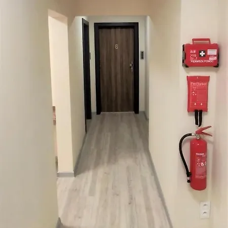 Zefiro Ogrody Apartmanhotel