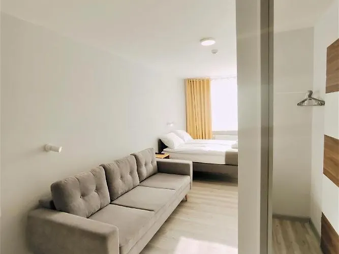 Aparthotel Zefiro Ogrody 3*